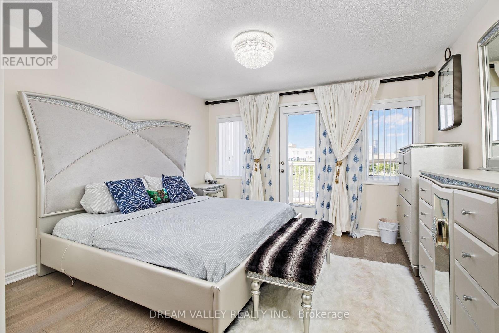 88 Jolly Way, Toronto, Ontario  M1P 0E2 - Photo 11 - E13006208