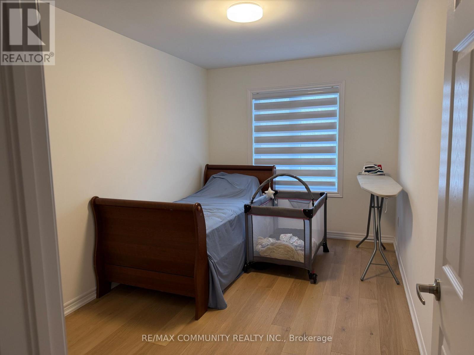 2891 Albatross Way, Pickering, Ontario  L1X 0P6 - Photo 12 - E13006278