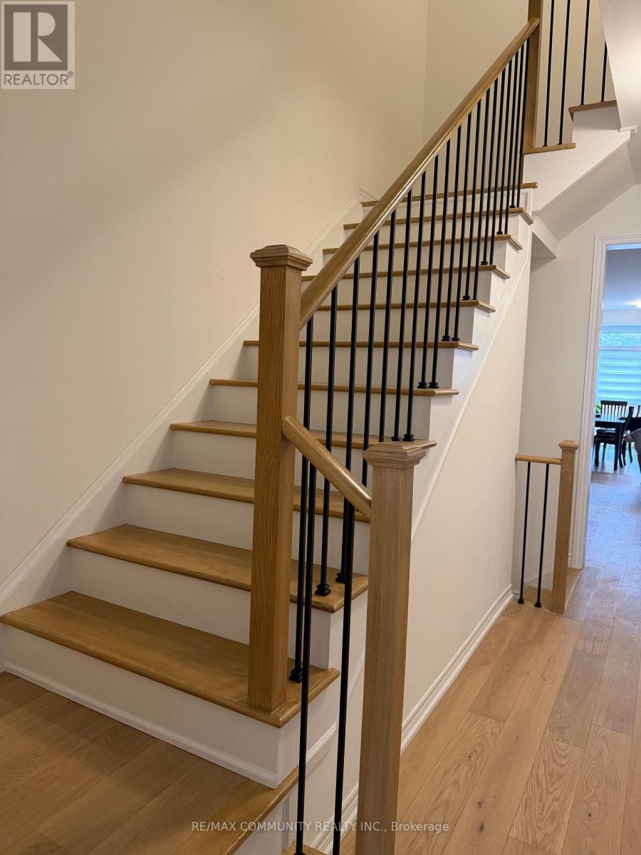 2891 Albatross Way, Pickering, Ontario  L1X 0P6 - Photo 20 - E13006278