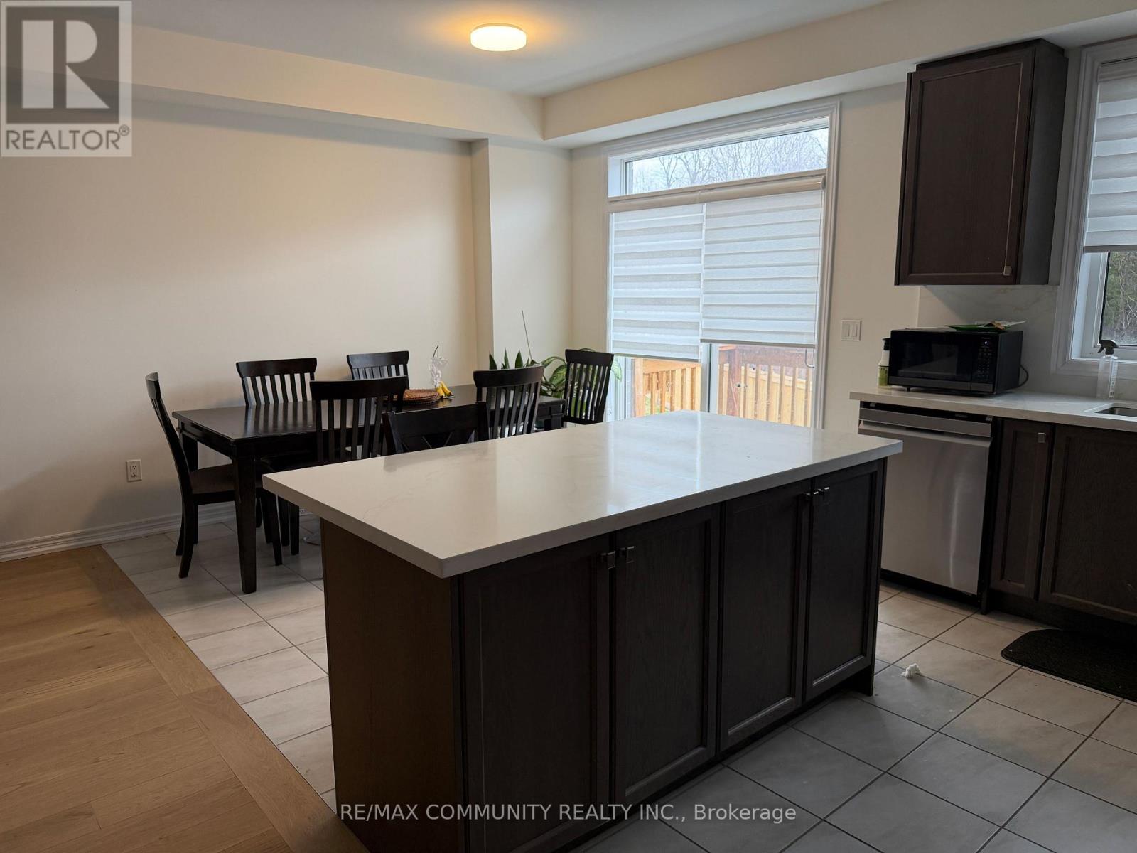 2891 Albatross Way, Pickering, Ontario  L1X 0P6 - Photo 6 - E13006278