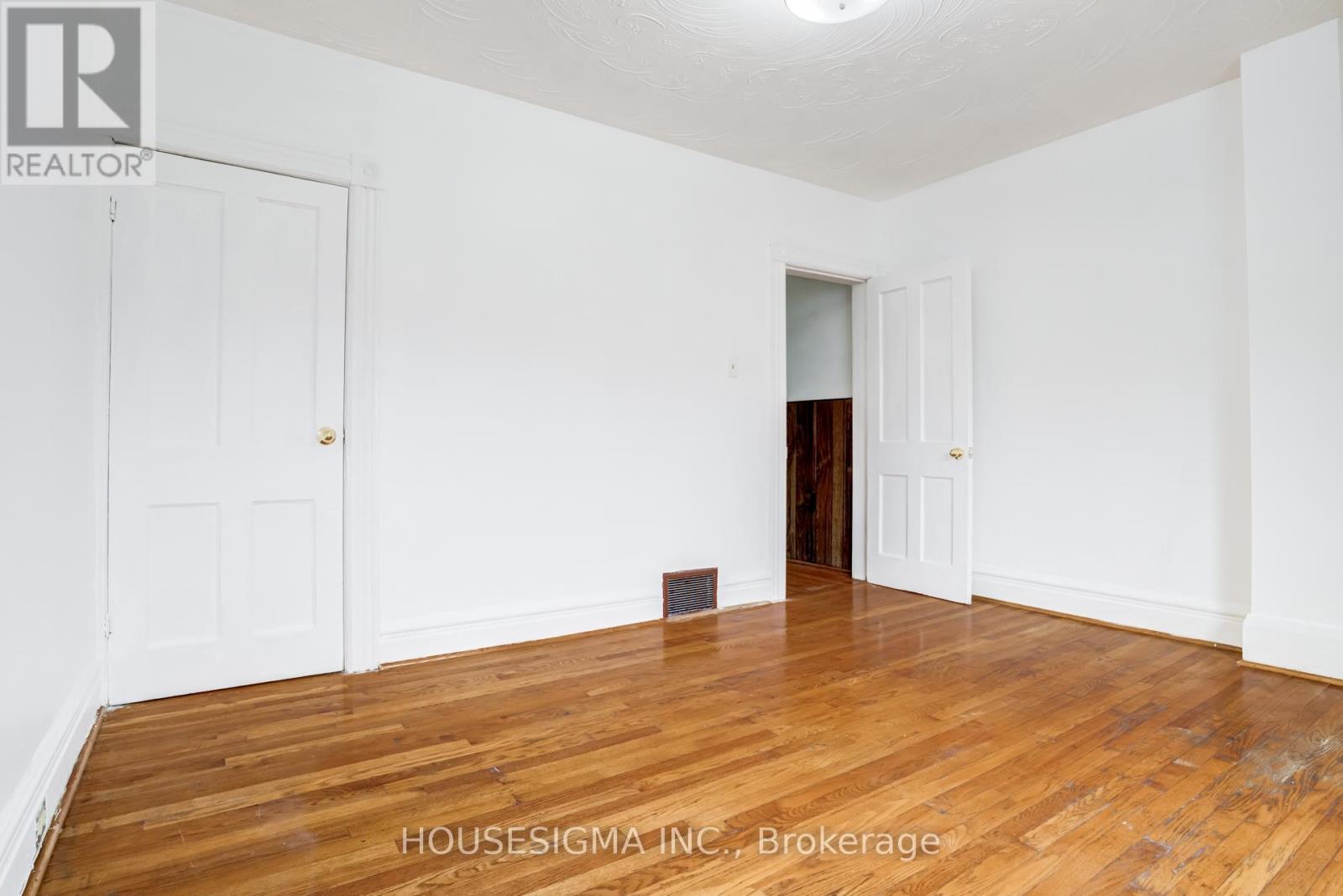 726 Adelaide Street W, Toronto, Ontario  M6J 1B1 - Photo 24 - C13001638