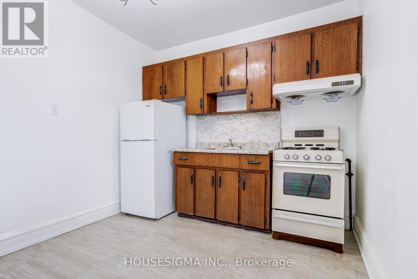 726 Adelaide Street W, Toronto, Ontario  M6J 1B1 - Photo 16 - C13001638