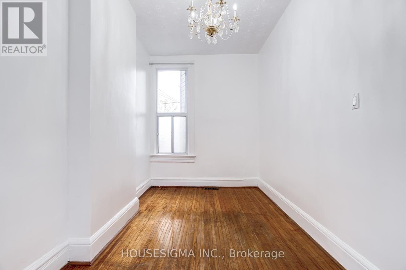 726 Adelaide Street W, Toronto, Ontario  M6J 1B1 - Photo 8 - C13001638