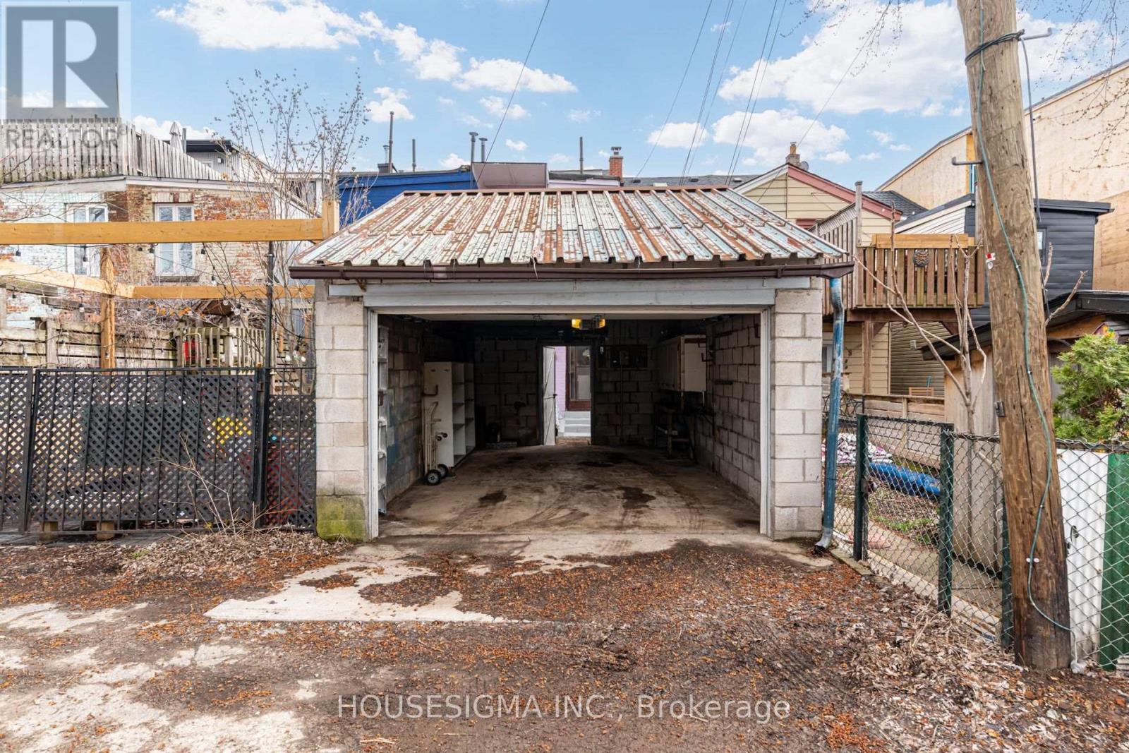 726 Adelaide Street W, Toronto, Ontario  M6J 1B1 - Photo 41 - C13001638