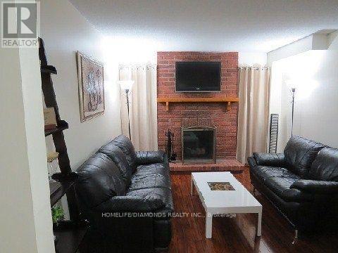 40 Harley Drive, Ajax, Ontario  L1S 5X5 - Photo 4 - E12957562