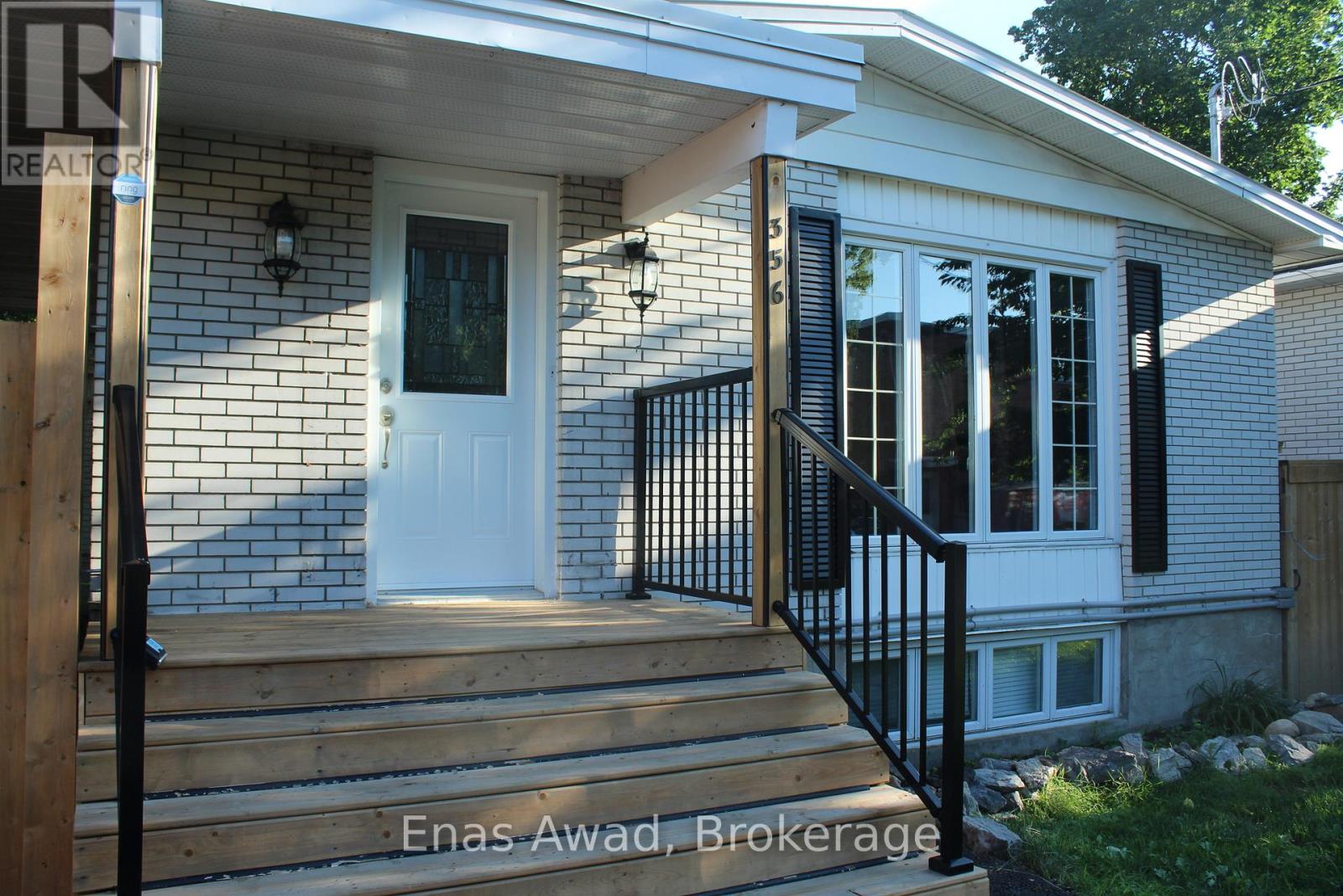 1 - 356 Shakespeare Street, Ottawa, Ontario  K1L 5L9 - Photo 3 - X13006088