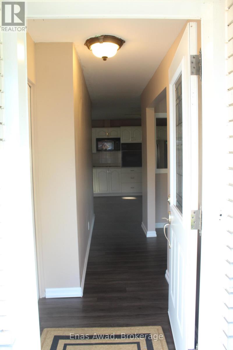 1 - 356 Shakespeare Street, Ottawa, Ontario  K1L 5L9 - Photo 5 - X13006088