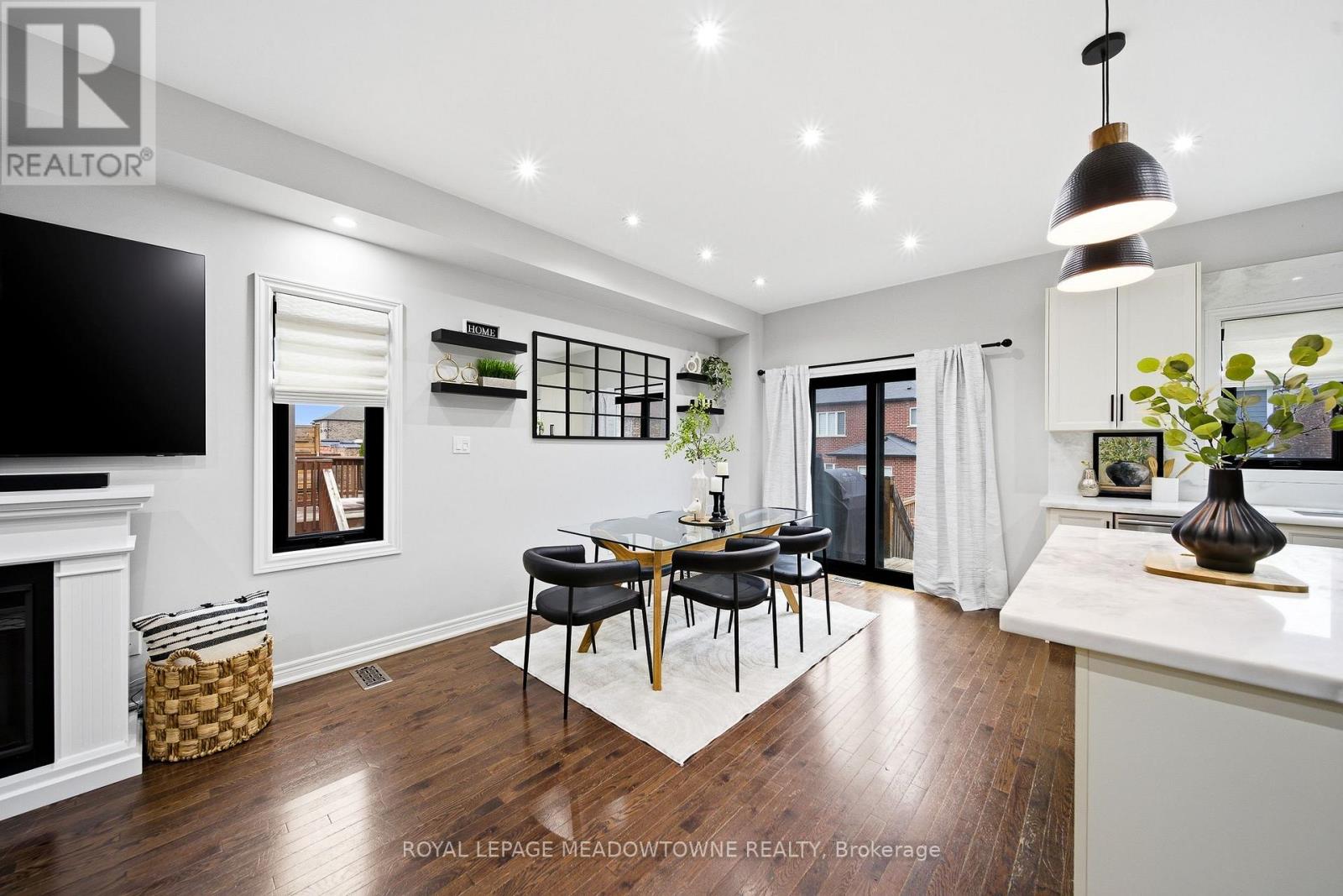 1111 Stantin Street, Innisfil, Ontario  L0L 1W0 - Photo 22 - N13006188