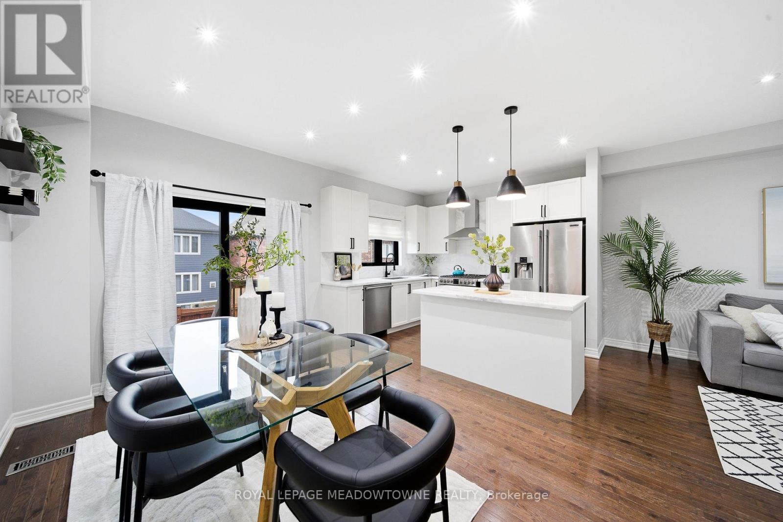 1111 Stantin Street, Innisfil, Ontario  L0L 1W0 - Photo 24 - N13006188