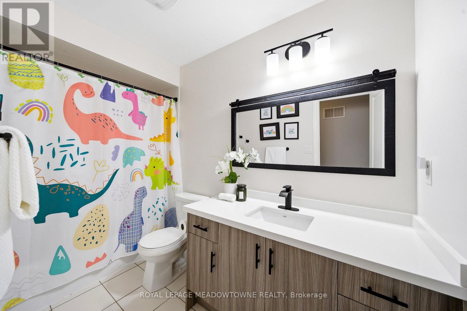 1111 Stantin Street, Innisfil, Ontario  L0L 1W0 - Photo 39 - N13006188