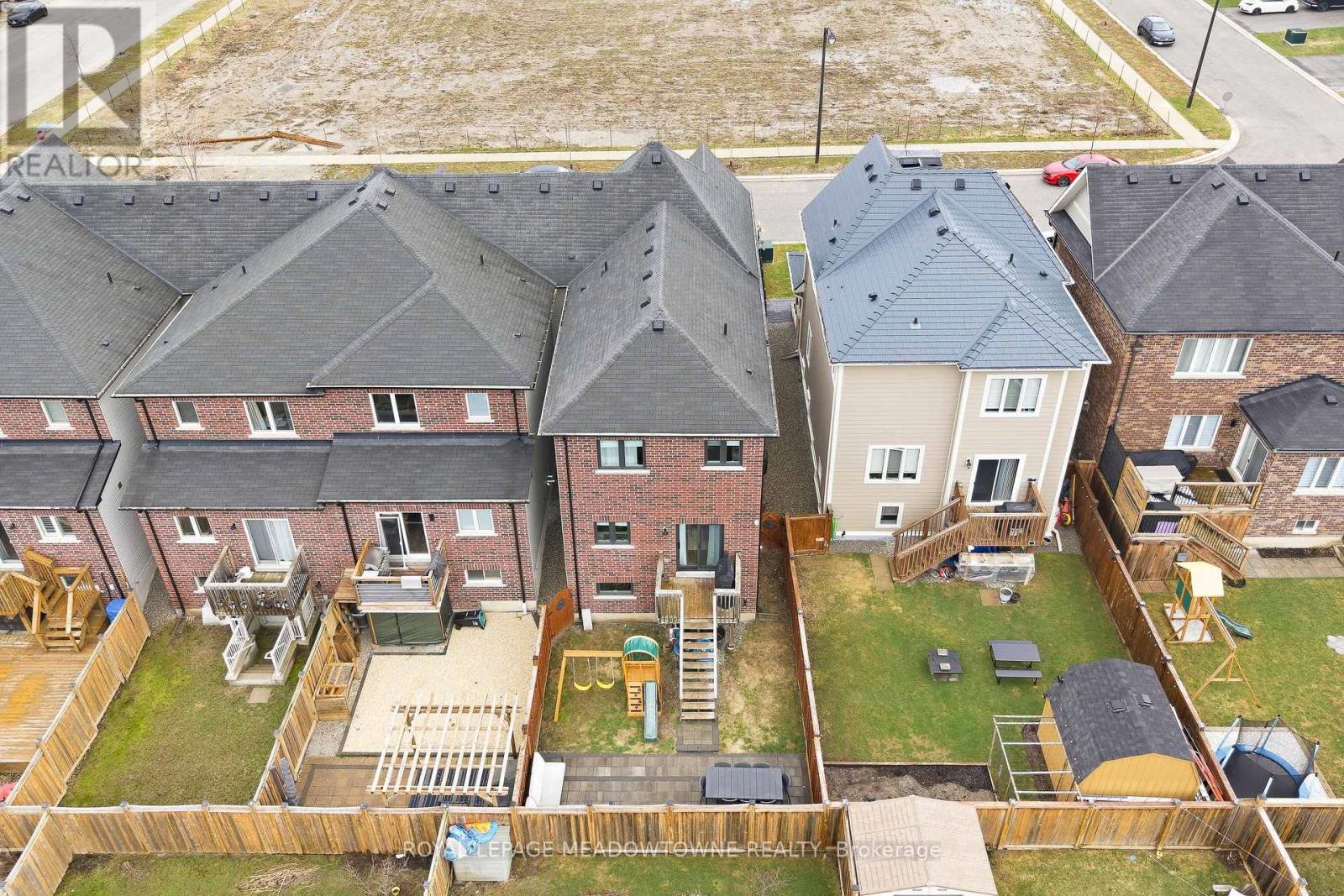 1111 Stantin Street, Innisfil, Ontario  L0L 1W0 - Photo 46 - N13006188