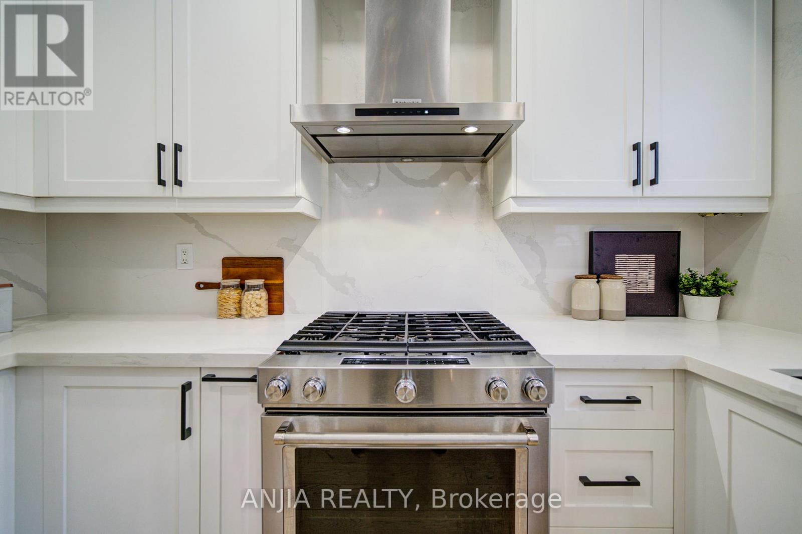 22 Kylemore Way, Markham, Ontario  L6C 0J9 - Photo 19 - N13006210