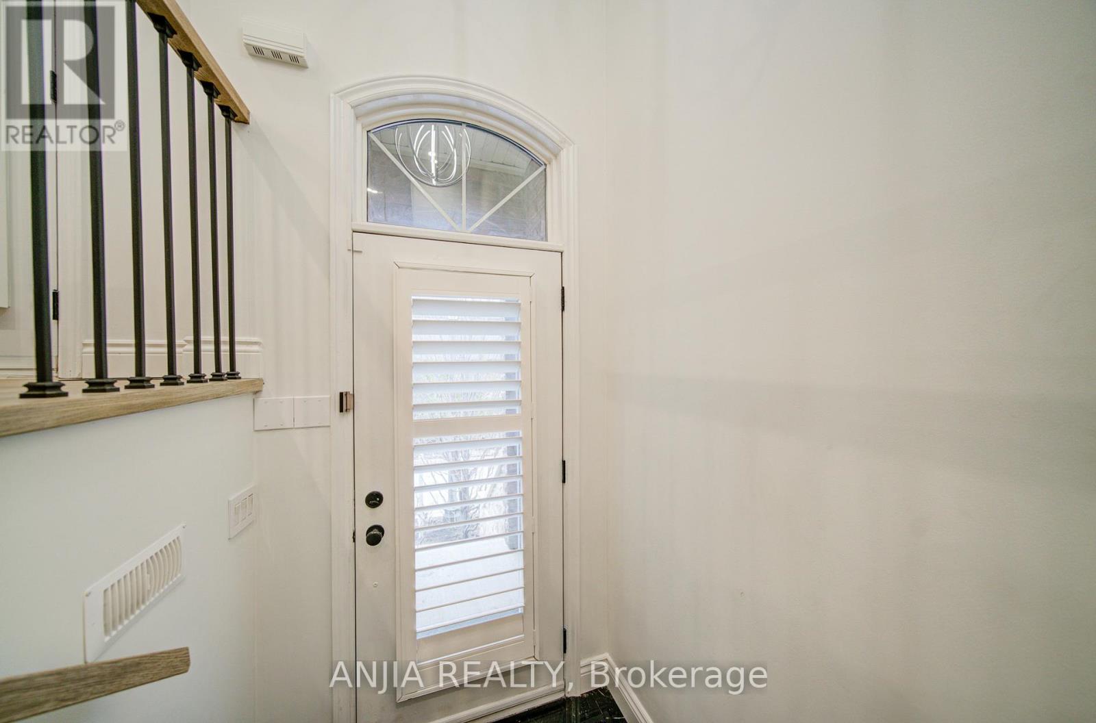 22 Kylemore Way, Markham, Ontario  L6C 0J9 - Photo 7 - N13006210