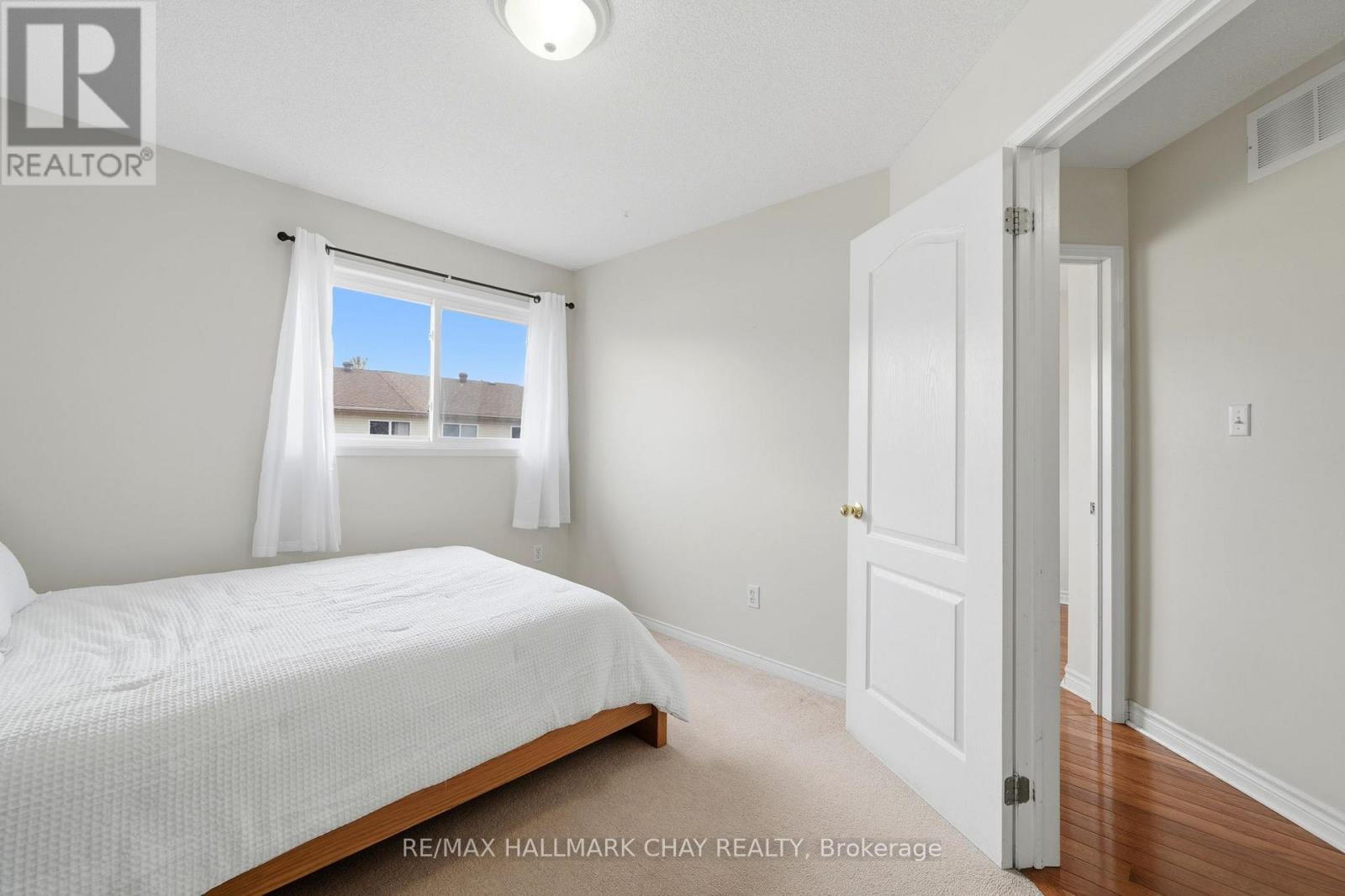 10 Parkside Crescent, Essa, Ontario  L0M 1B3 - Photo 26 - N13006232