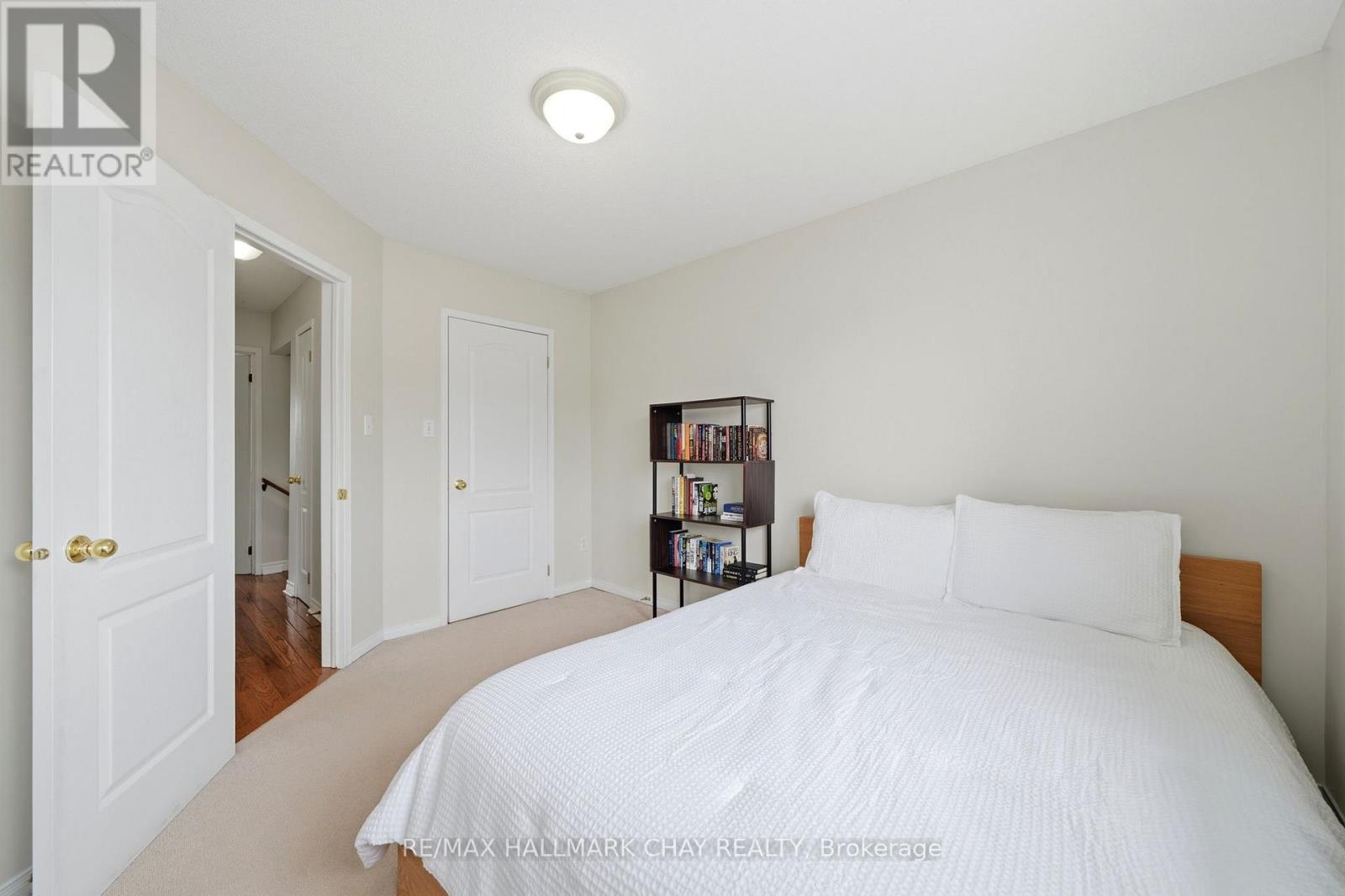 10 Parkside Crescent, Essa, Ontario  L0M 1B3 - Photo 27 - N13006232