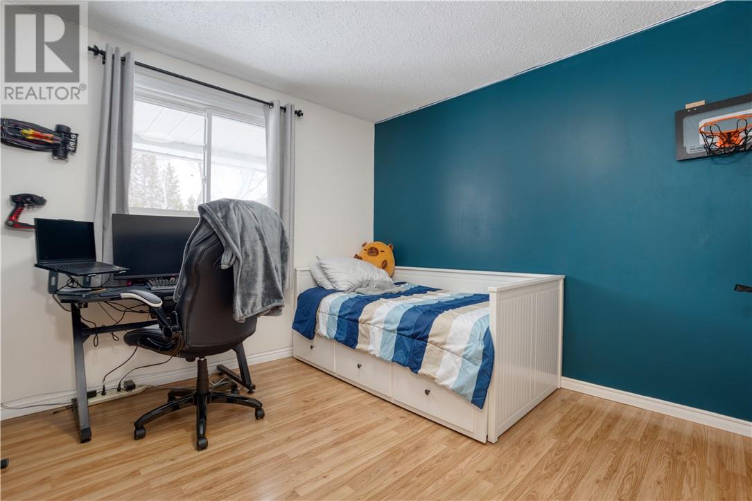 4468 Hamilton Crescent, Hanmer, Ontario  P3P 1B7 - Photo 14 - 2127161