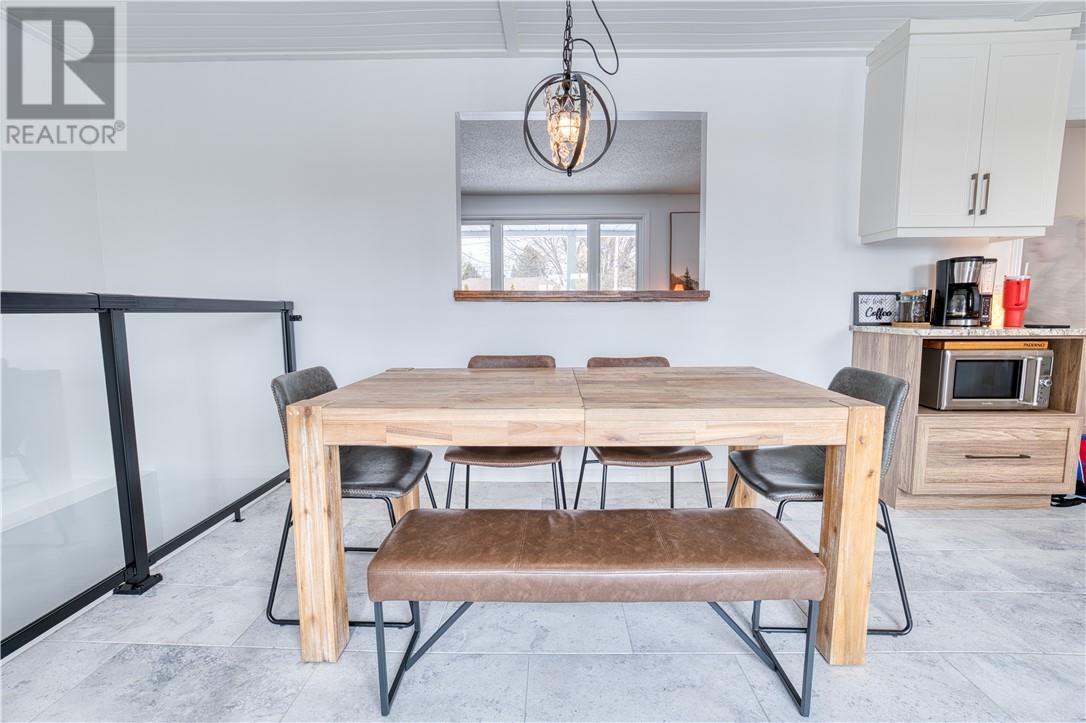 4468 Hamilton Crescent, Hanmer, Ontario  P3P 1B7 - Photo 6 - 2127161