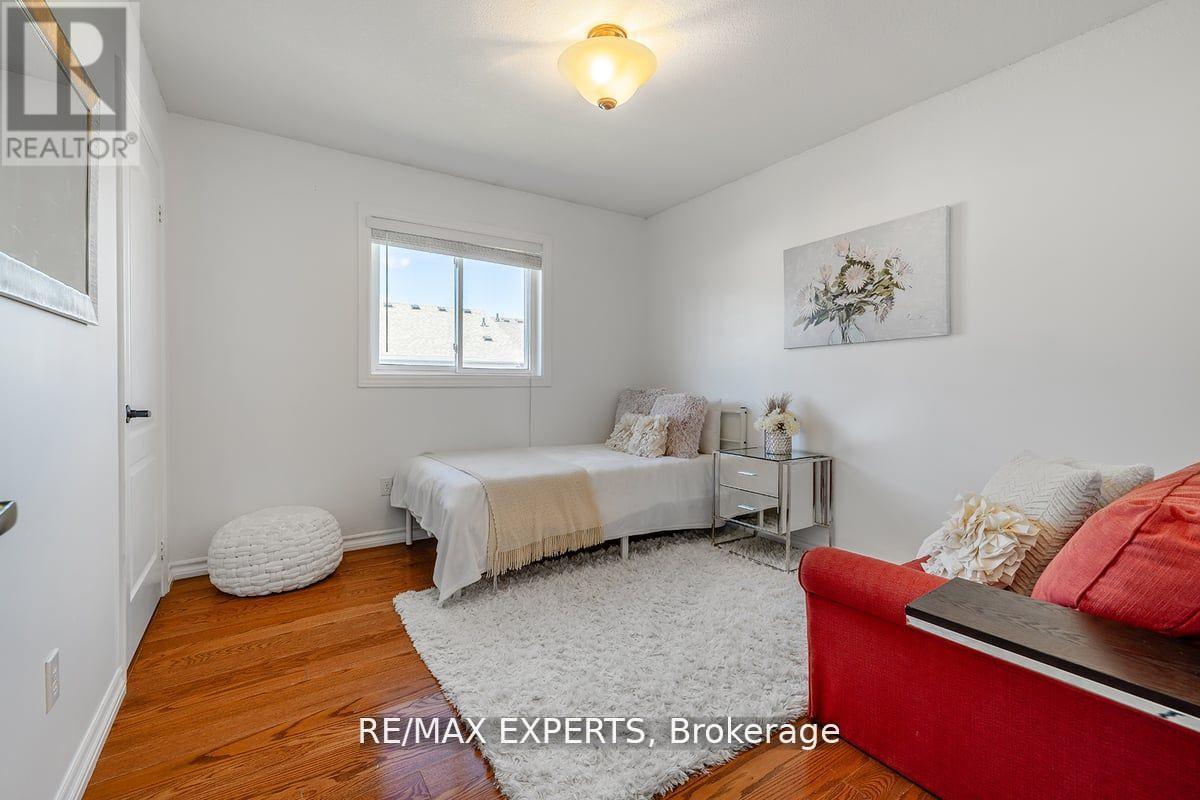 10 Snowden Avenue, Barrie, Ontario  L4M 7H3 - Photo 17 - S13006096