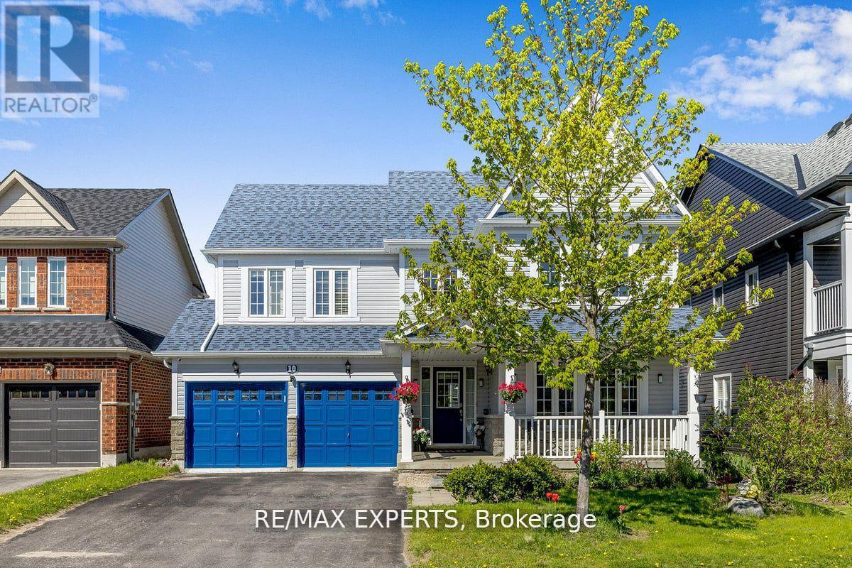 10 Snowden Avenue, Barrie, Ontario  L4M 7H3 - Photo 2 - S13006096