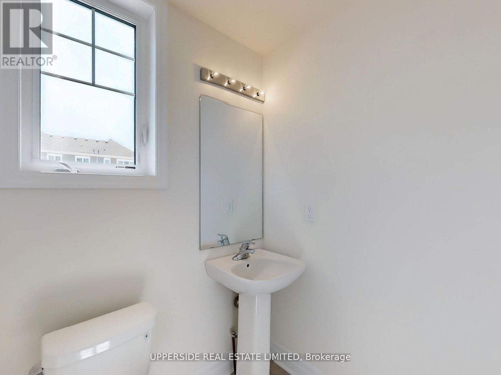 105 Surf Drive, Wasaga Beach, Ontario  L9Z 0G3 - Photo 11 - S13006132