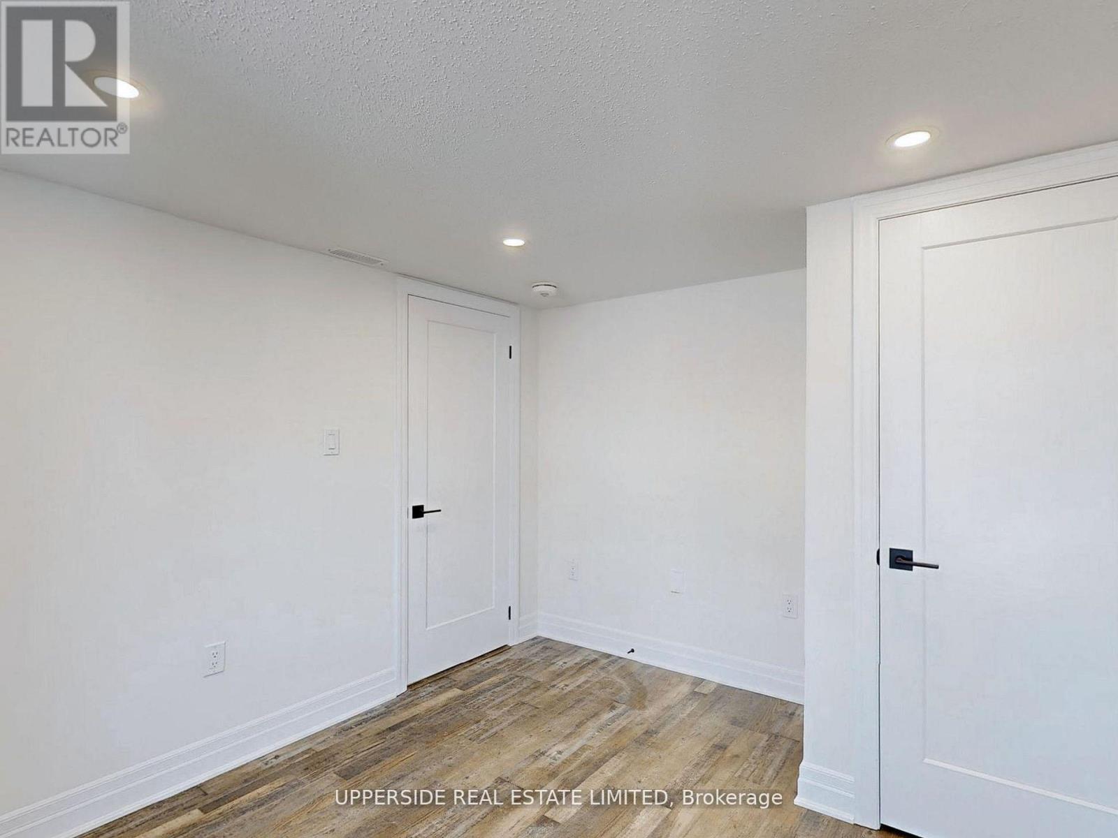 105 Surf Drive, Wasaga Beach, Ontario  L9Z 0G3 - Photo 28 - S13006132