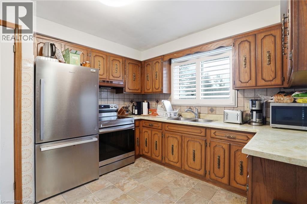 20 Amber Street, Brantford, Ontario  N3R 2V9 - Photo 8 - 40821441