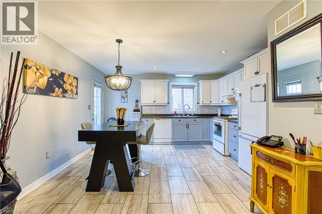 7192 Kelly Drive, Niagara Falls, Ontario  L2H 3K1 - Photo 12 - 40821112