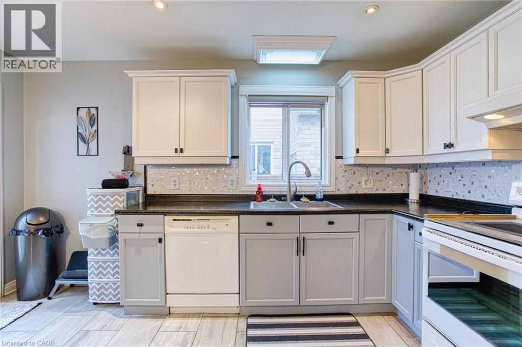 7192 Kelly Drive, Niagara Falls, Ontario  L2H 3K1 - Photo 17 - 40821112