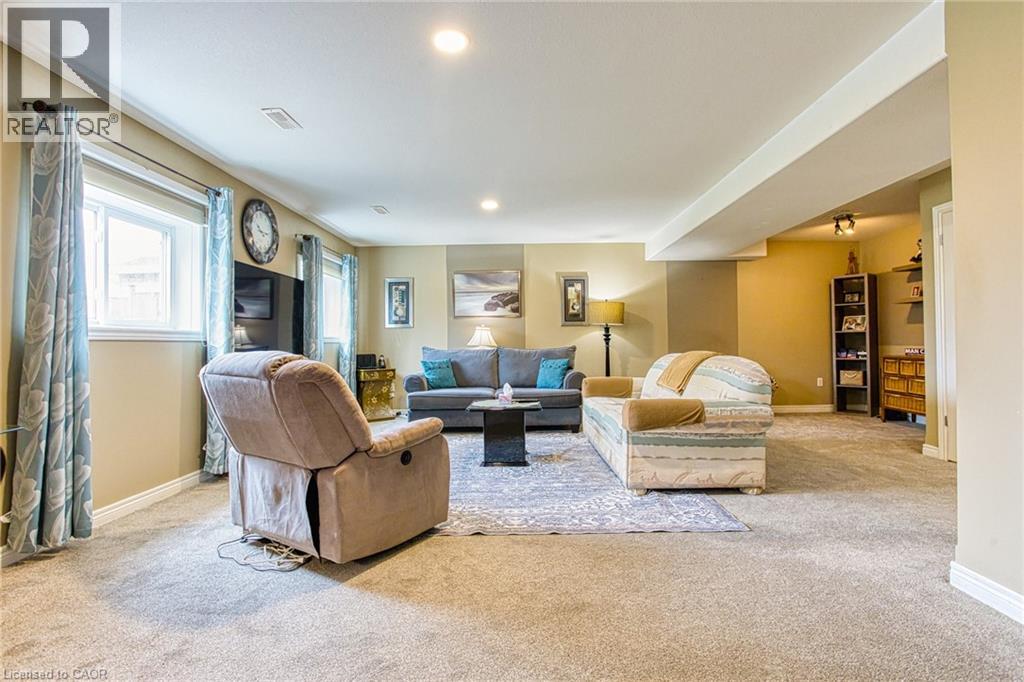 7192 Kelly Drive, Niagara Falls, Ontario  L2H 3K1 - Photo 33 - 40821112