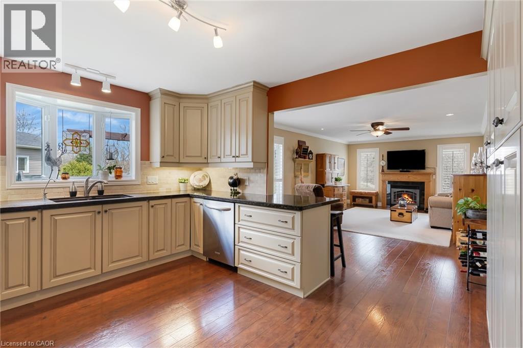 228 Glenariff Drive, Freelton, Ontario  L8B 1A5 - Photo 13 - 40819333