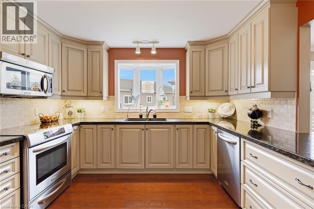 228 Glenariff Drive, Freelton, Ontario  L8B 1A5 - Photo 14 - 40819333