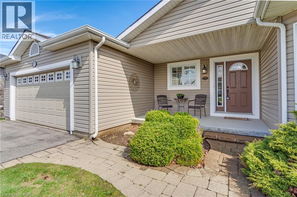 228 Glenariff Drive, Freelton, Ontario  L8B 1A5 - Photo 2 - 40819333