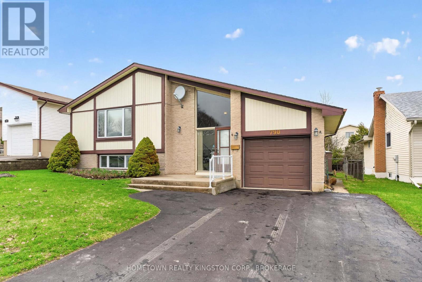 790 OLD COLONY ROAD, Kingston, Ontario