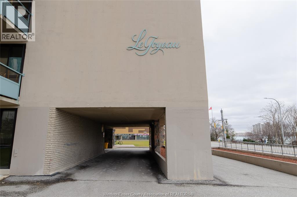 111 Riverside Drive Unit# 312, Windsor, Ontario  N9A 2S6 - Photo 5 - 26008267