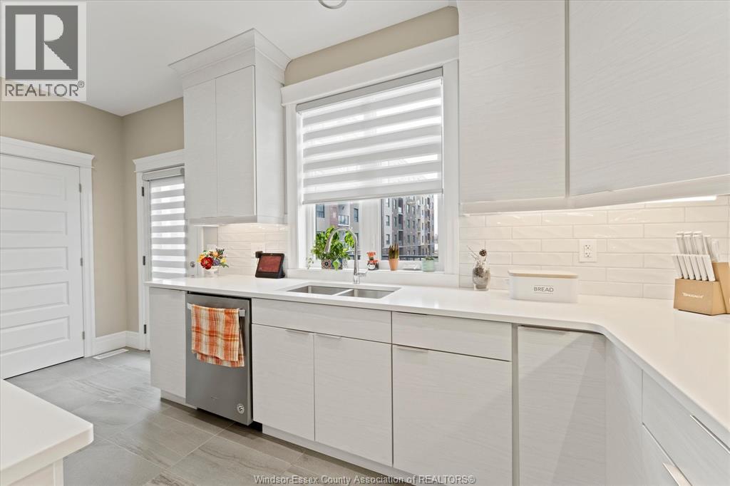 723 Brownstone Road, Lakeshore, Ontario  N9K 0A8 - Photo 17 - 26008312