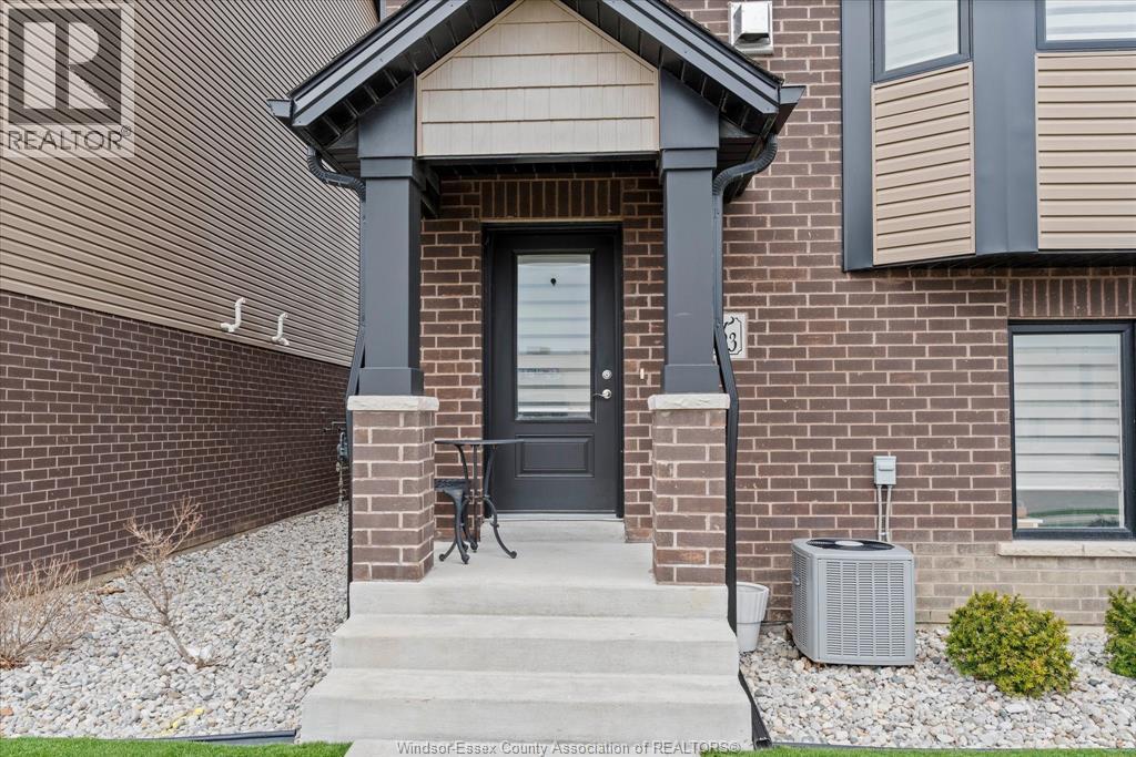 723 Brownstone Road, Lakeshore, Ontario  N9K 0A8 - Photo 4 - 26008312