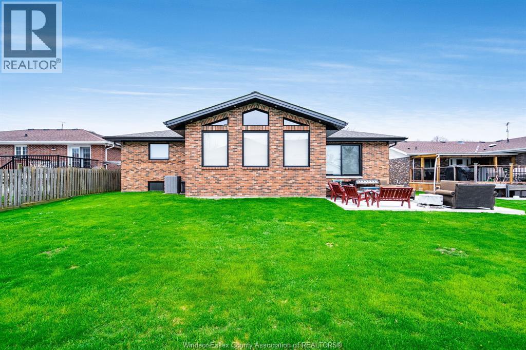 20 Elizabeth Crescent, Leamington, Ontario  N8H 4Y1 - Photo 47 - 26008314