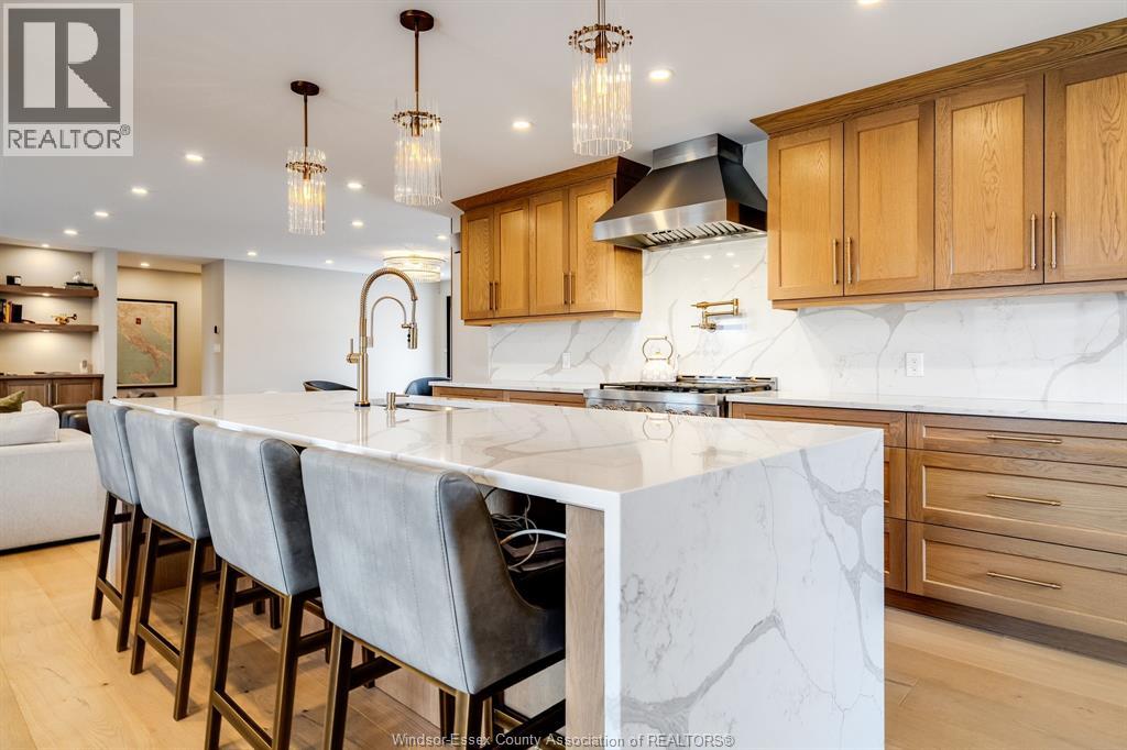 20 Elizabeth Crescent, Leamington, Ontario  N8H 4Y1 - Photo 6 - 26008314