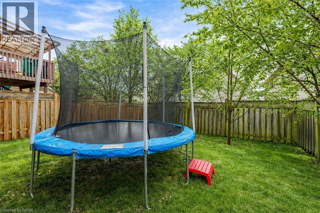 924 Copper Leaf Crescent, Kitchener, Ontario  N2E 3W1 - Photo 34 - 40817492