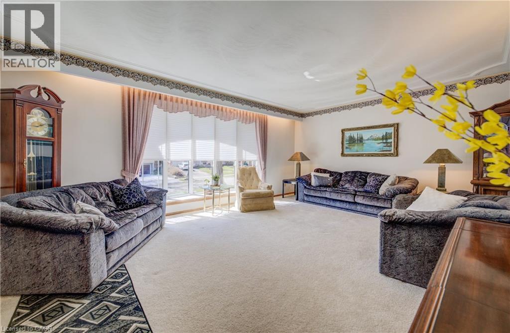 564 Glen Manor Boulevard, Waterloo, Ontario N2L 4T6 - Photo 6 - 40820028