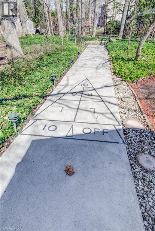 564 Glen Manor Boulevard, Waterloo, Ontario N2L 4T6 - Photo 29 - 40820028