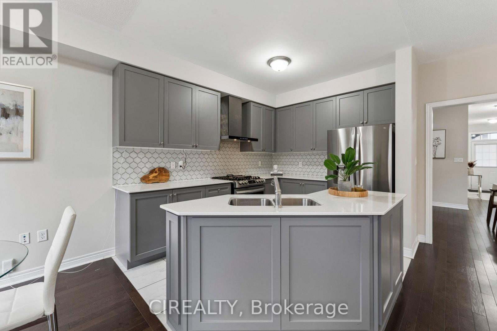 71 Finegan Circle, Brampton (Northwest Brampton), Ontario  L7A 4Z8 - Photo 17 - W13006108