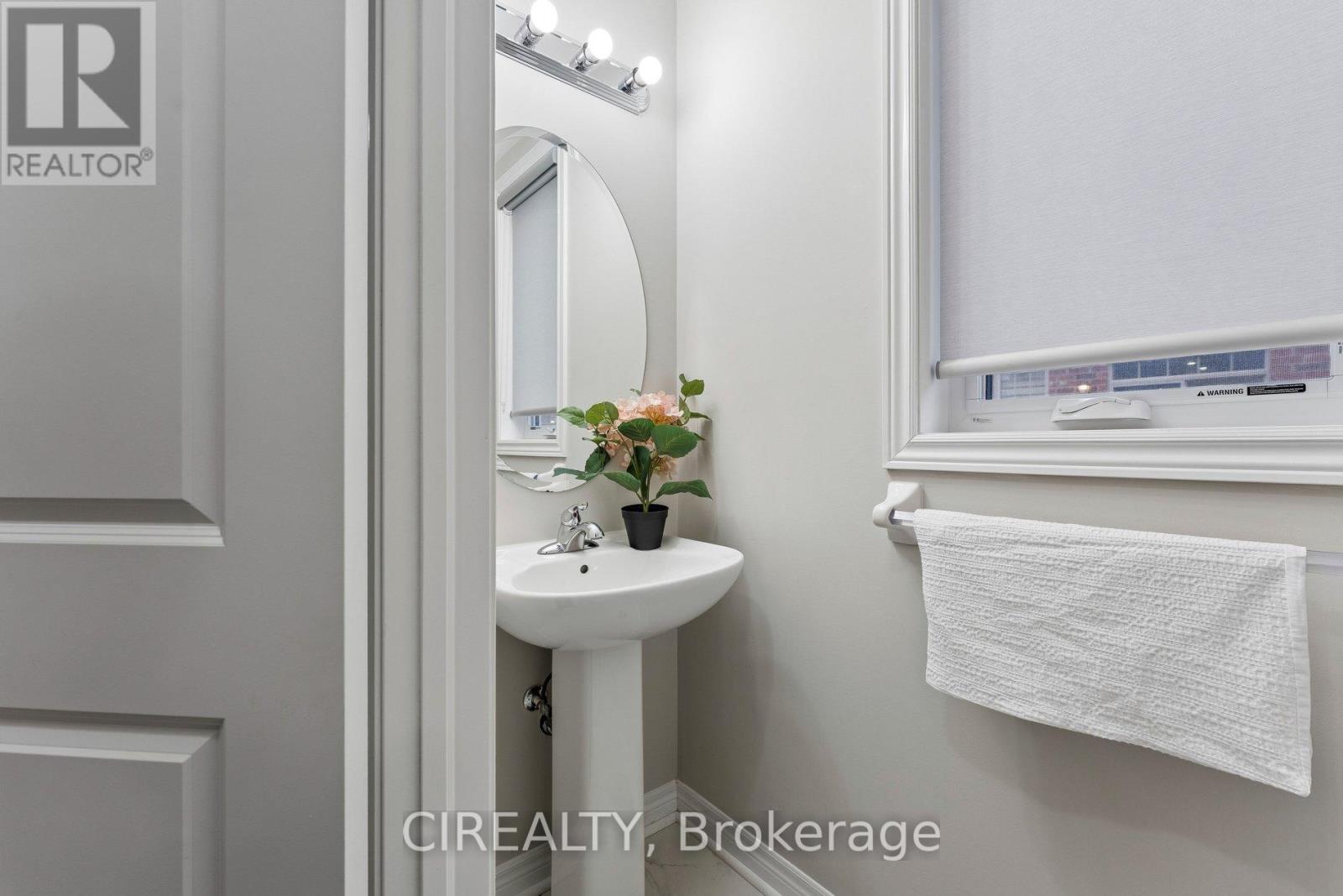 71 Finegan Circle, Brampton (Northwest Brampton), Ontario  L7A 4Z8 - Photo 22 - W13006108