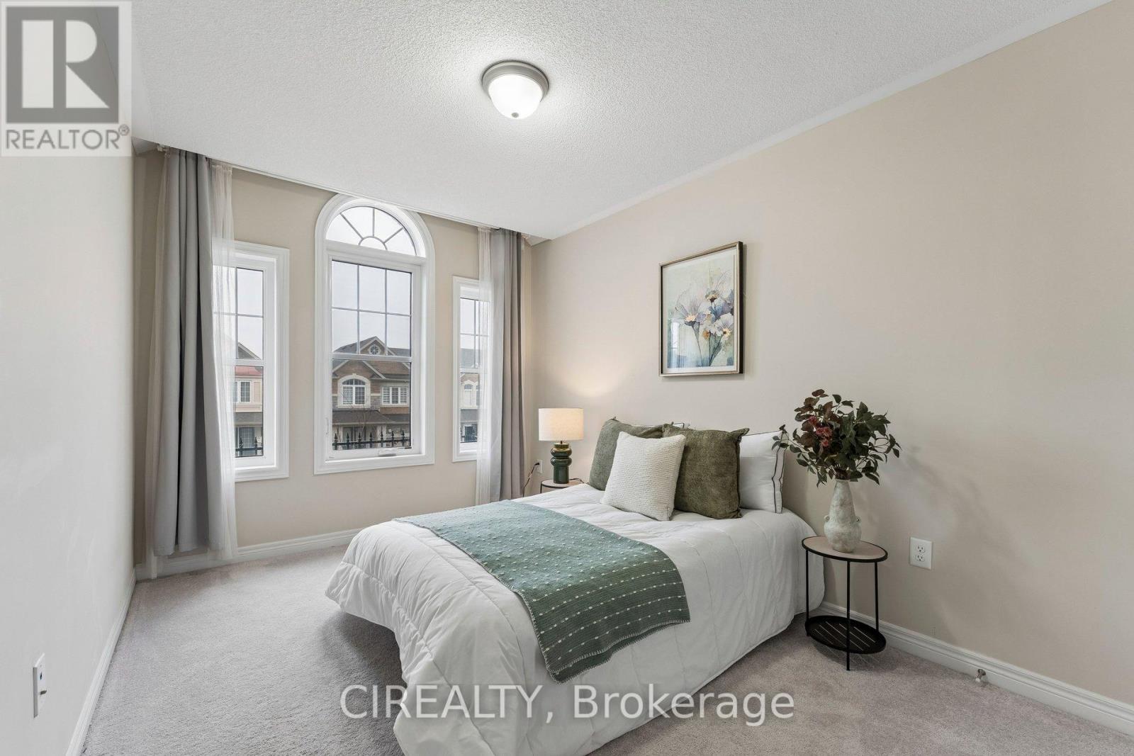 71 Finegan Circle, Brampton (Northwest Brampton), Ontario  L7A 4Z8 - Photo 35 - W13006108