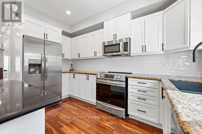 30 - 435 Hensall Circle, Mississauga, Ontario  L5A 4P1 - Photo 15 - W13006140