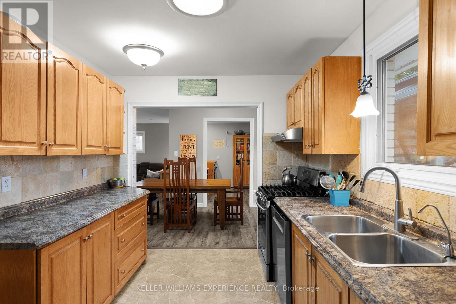 27 Rustic Crescent, Orangeville, Ontario  L9W 1T1 - Photo 7 - W13006148