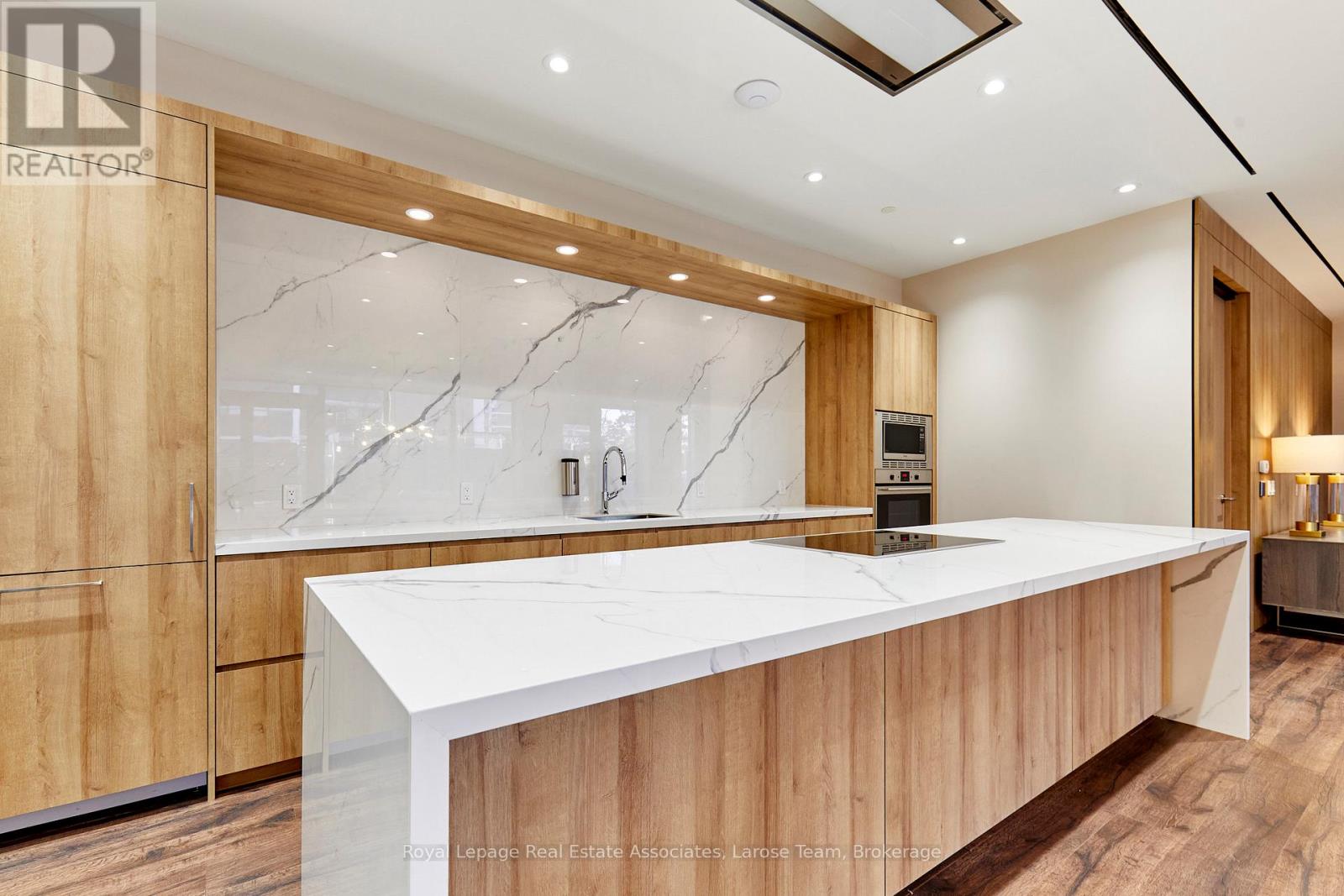 811 - 21 Park Street E, Mississauga, Ontario  L5G 1L7 - Photo 23 - W13006168