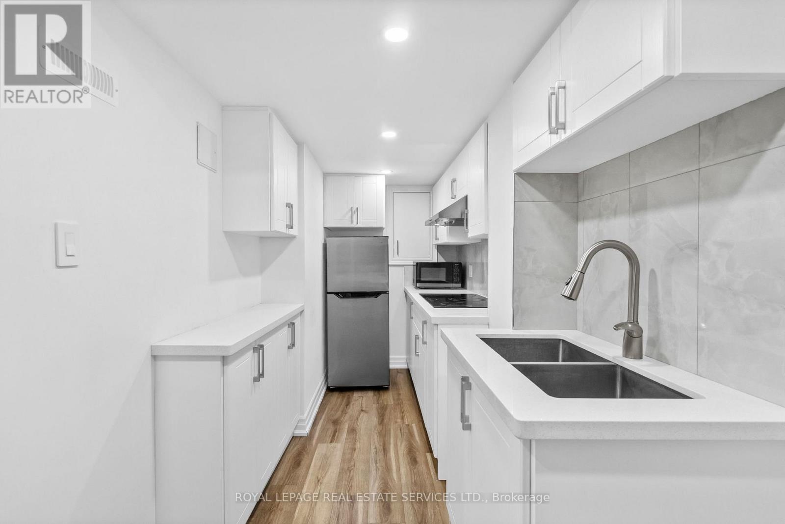 22 - 1176 Jamesway Boulevard, Oakville, Ontario  L6H 2Z9 - Photo 26 - W13006218