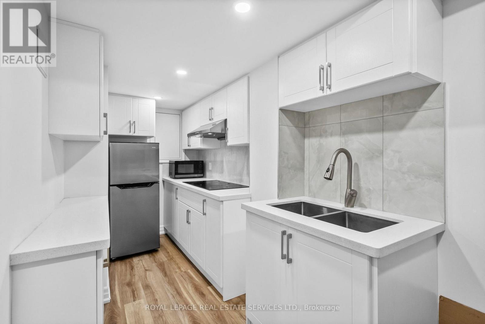 22 - 1176 Jamesway Boulevard, Oakville, Ontario  L6H 2Z9 - Photo 28 - W13006218