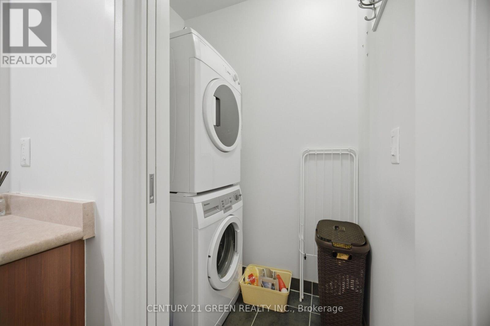 409 - 55 Yorkland Boulevard, Brampton, Ontario L6P 4K9 - Photo 19 - W13006256